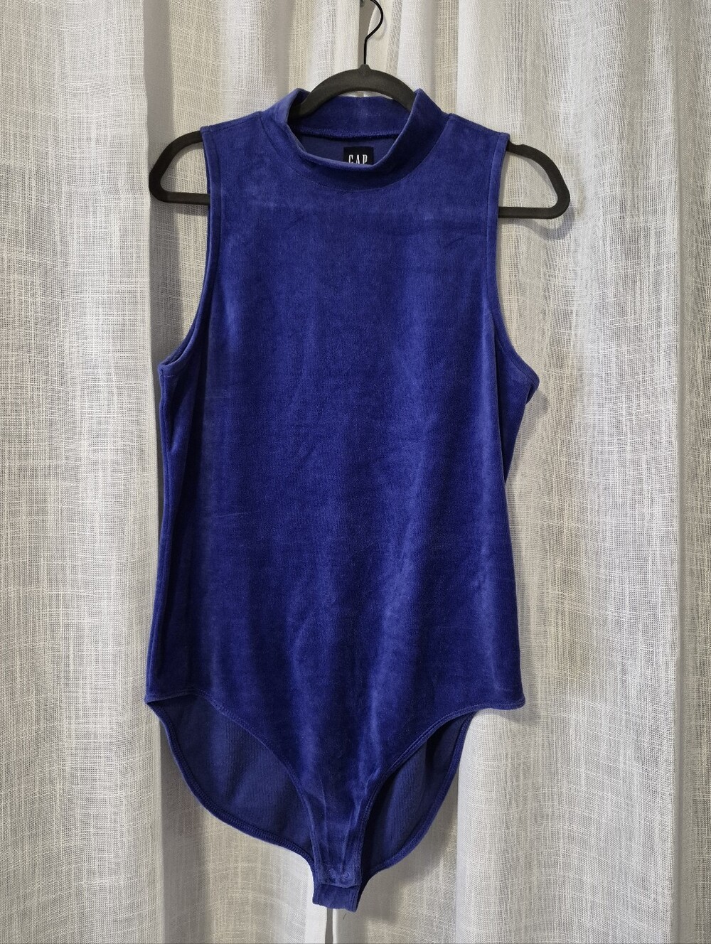 GAP Sleeveless Velvet Mock-Neck Bodysuit - Royal Blue